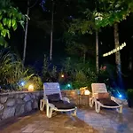 Vikendica Bella Chalet *