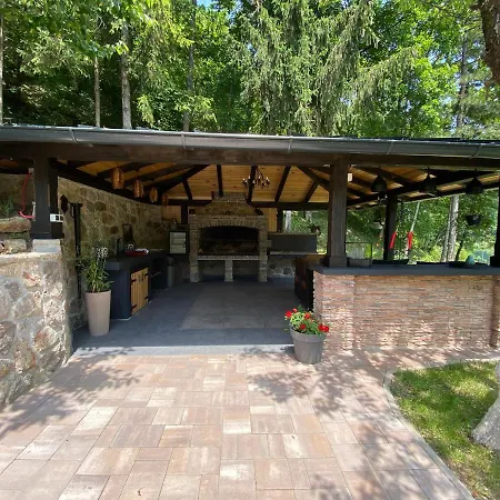 Vikendica Bella Chalet Bihac